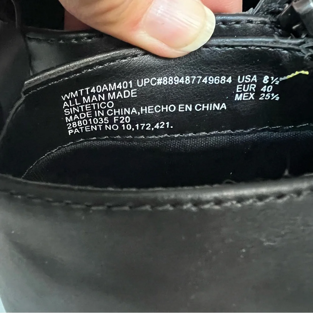 Time and Tru Black Slip-On Sneakers - Picture 4 of 10